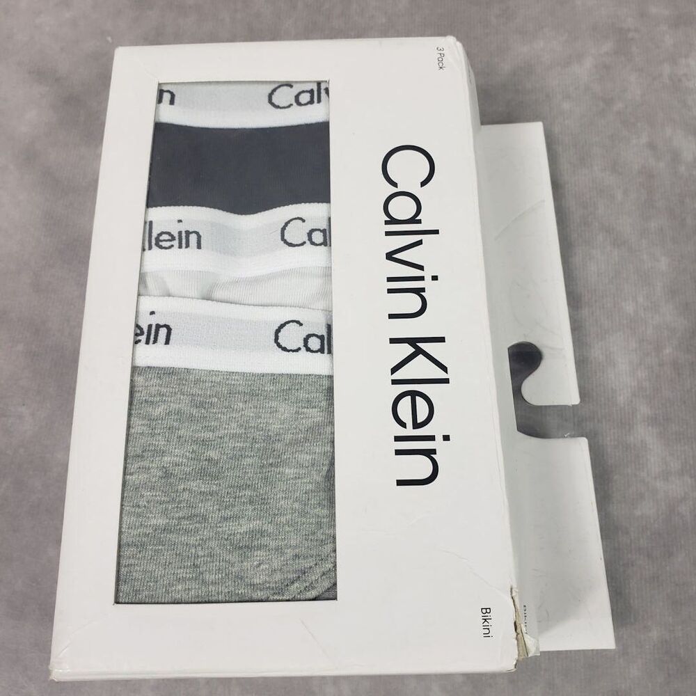 Calvin Klein Women's Carousel Bikini Panty 3 Pack, Large - QD3588